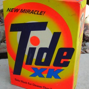 Tide packaging using DayGlo Orange. Photo from Roadsidepictures Flickr.